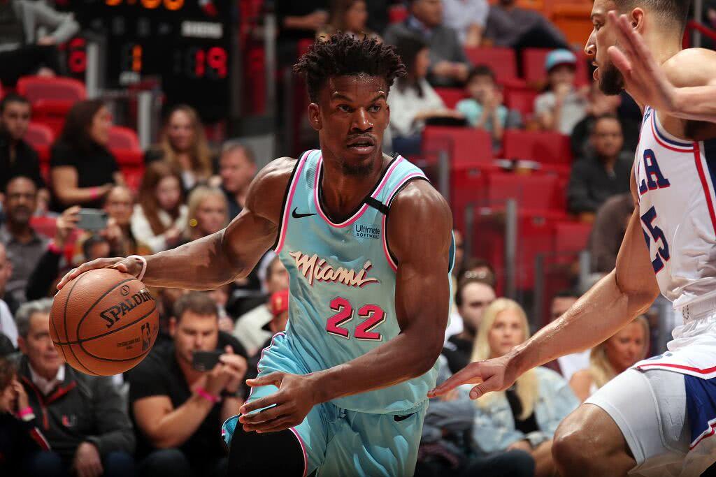 友博体育 -关于今晚纽卡斯尔调整名单以备社区盾；远射贴柱环节打磨；引发热议；球队文化再被提及的信息